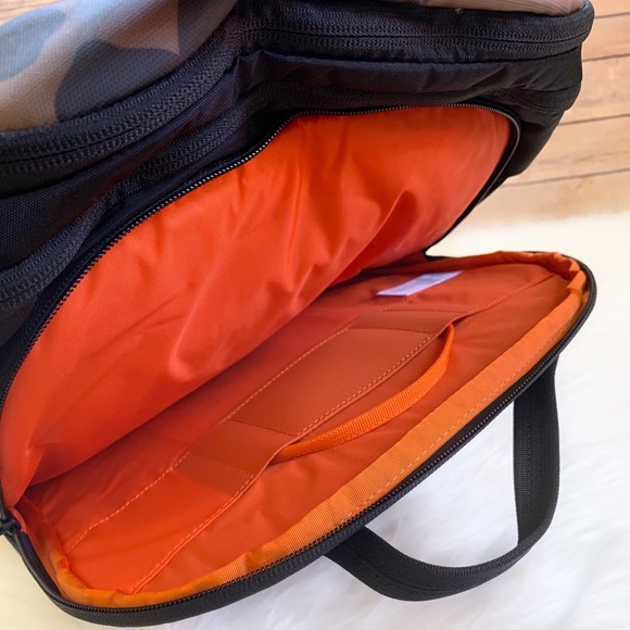 The North Face Kaban Backpack - Picture 6 of 9